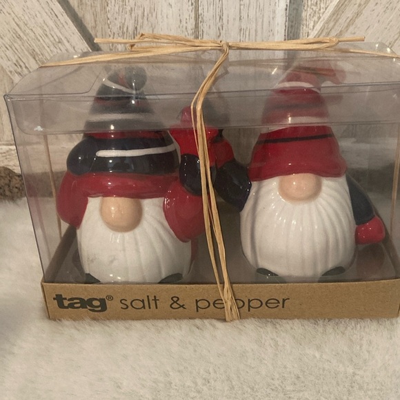 Tag Patriotic Gnome Shakers - Picture 2 of 6